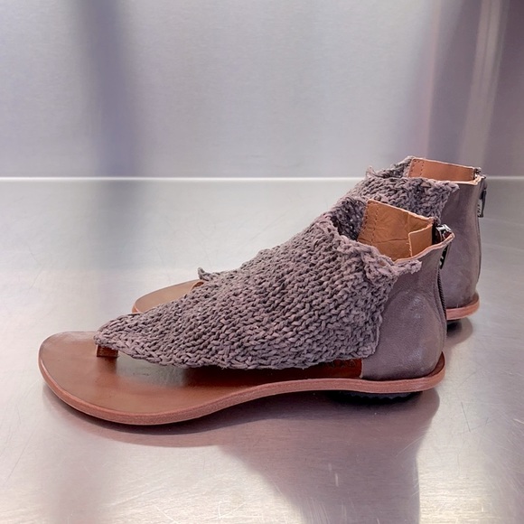 HOST PICK!!! Cydwoq woven gray suede leather. NEW in original box. - Picture 5 of 11